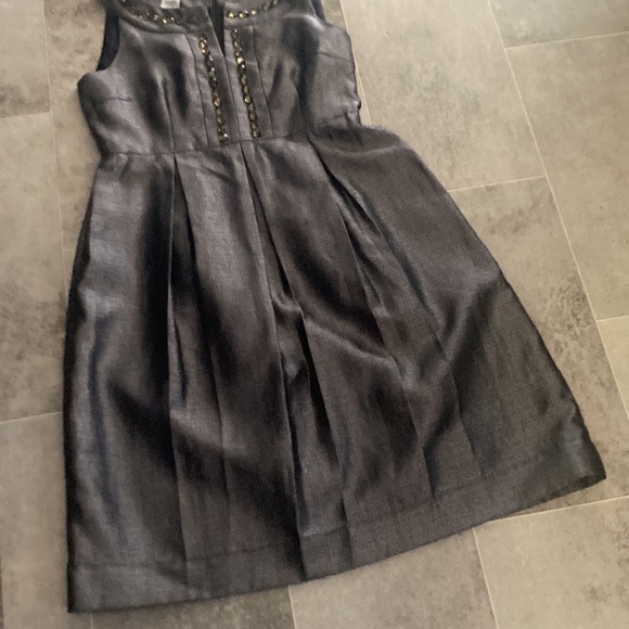 Maggy London - Picture 10 of 13